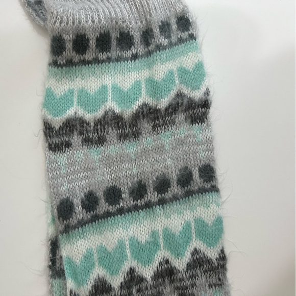 Infinity Scarf in Grey & Teal - Picture 4 of 5